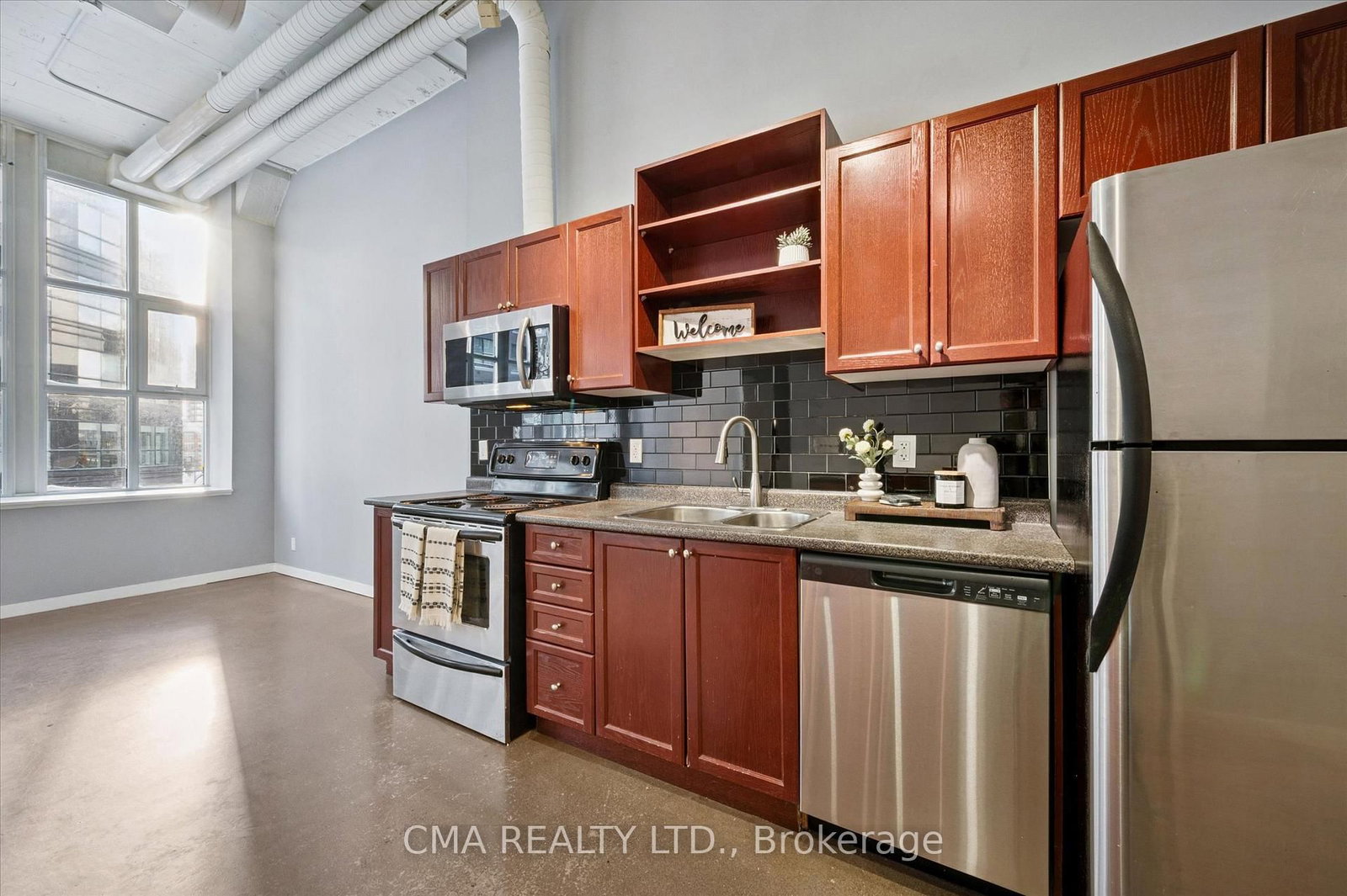 410 King Street W, Unit 218 - Photo 7