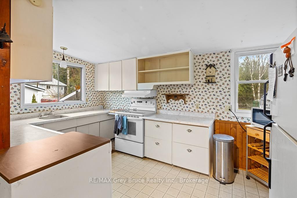 243 McCullough Lake Drive • Chatsworth, ON photo 20