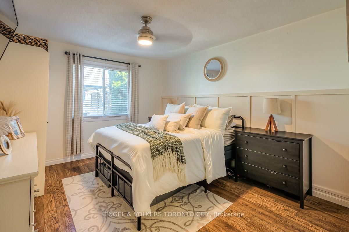 36 Jackson Court W - Photo 17