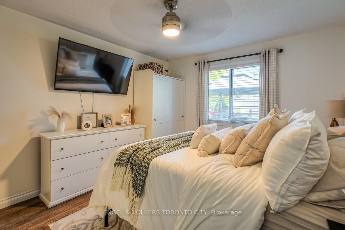 36 Jackson Court W - Photo 18