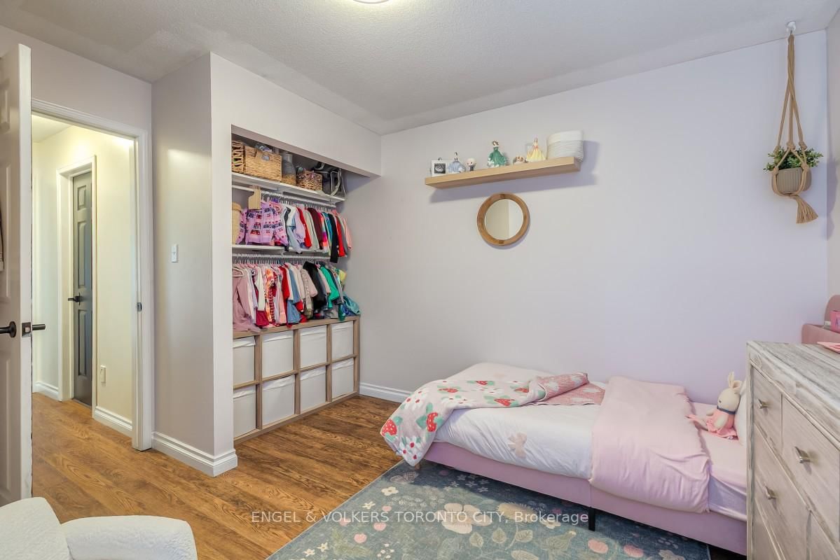 36 Jackson Court W - Photo 24