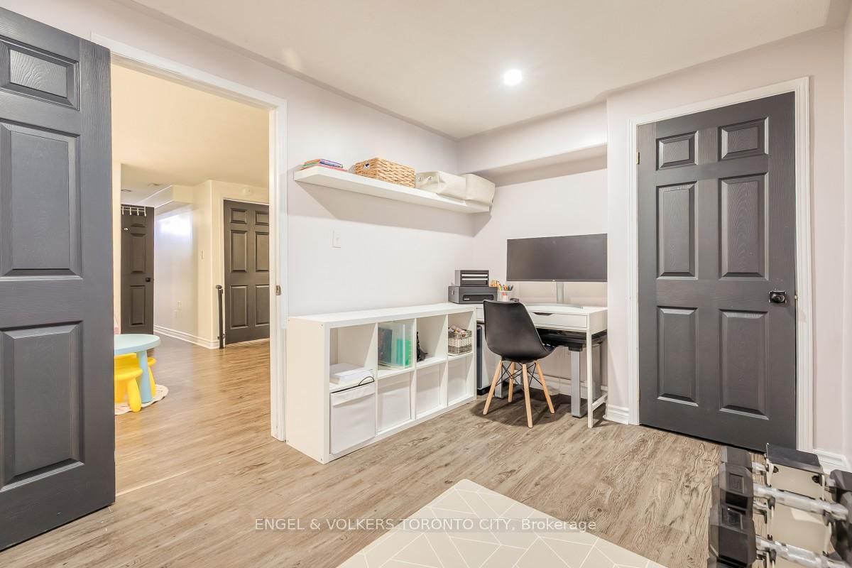 36 Jackson Court W - Photo 31