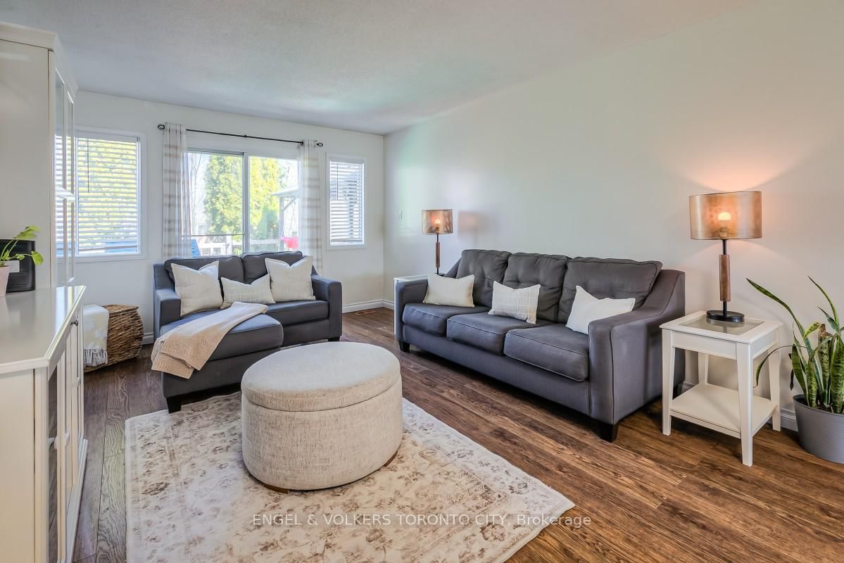 36 Jackson Court W - Photo 8