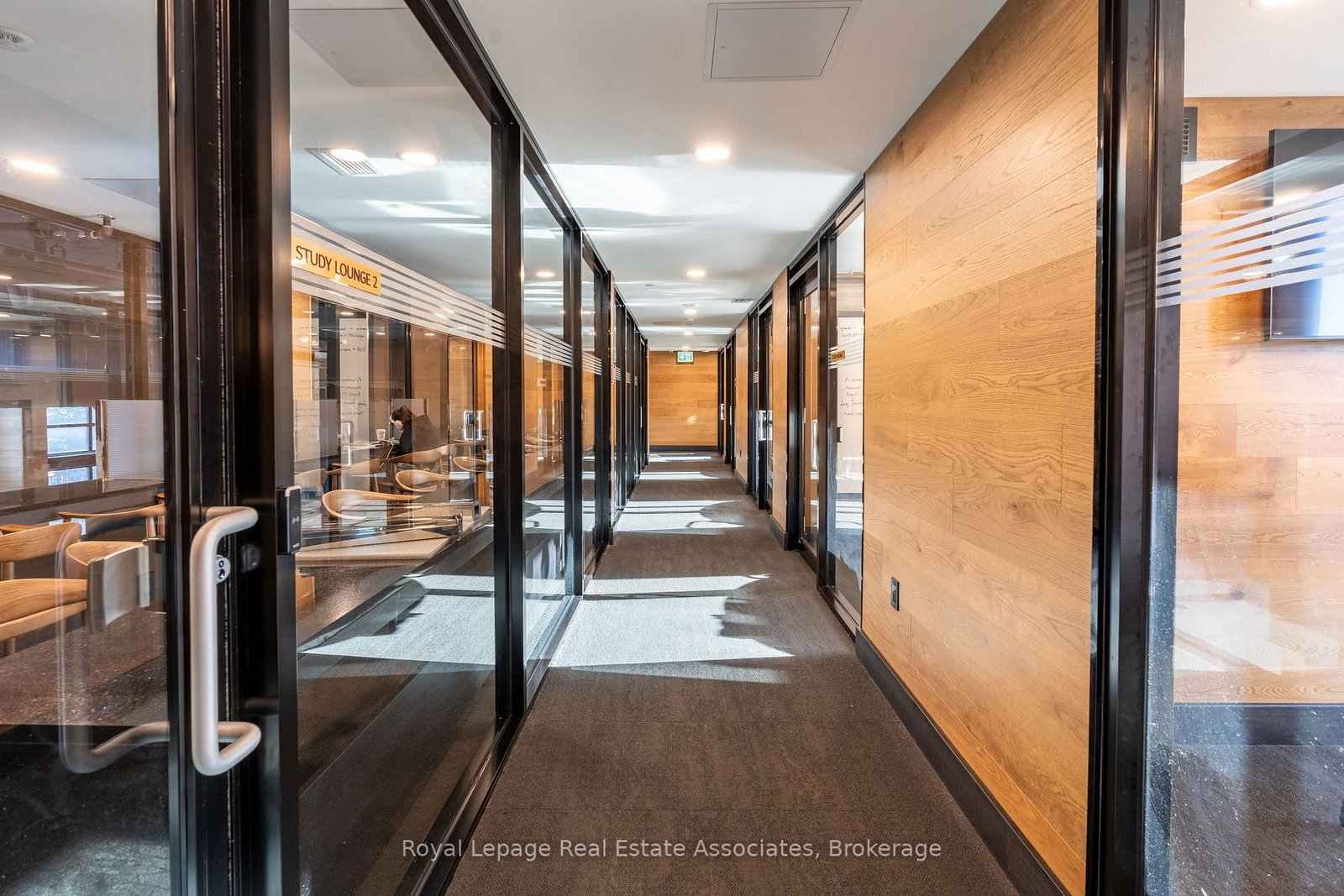 145 Columbia Street W, Unit 1412