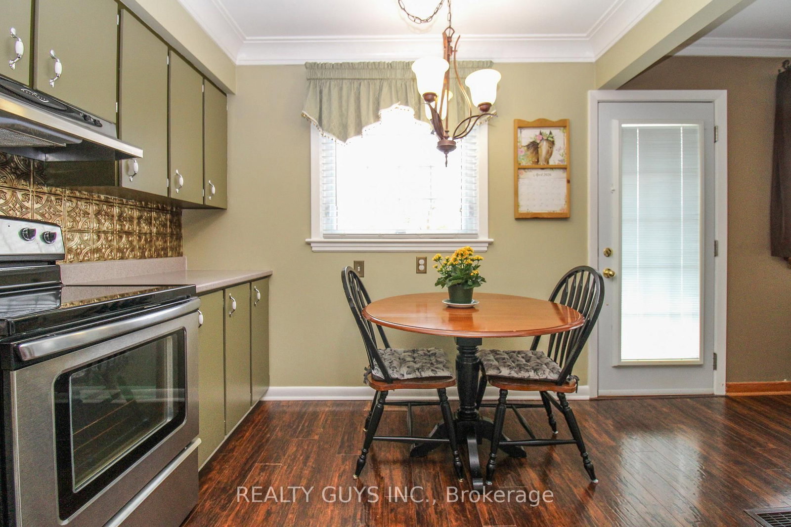 Detached House for sale at 734 Crawford Place, Peterborough, Ontario, K9J 3X3 - Otonabee Ward 1 - MLS: X12996340