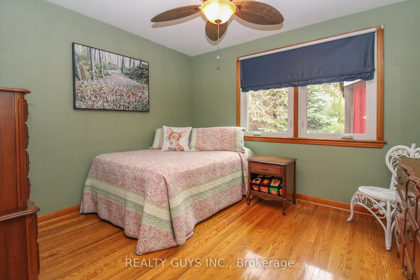 Detached House for sale at 734 Crawford Place, Peterborough, Ontario, K9J 3X3 - Otonabee Ward 1 - MLS: X12996340