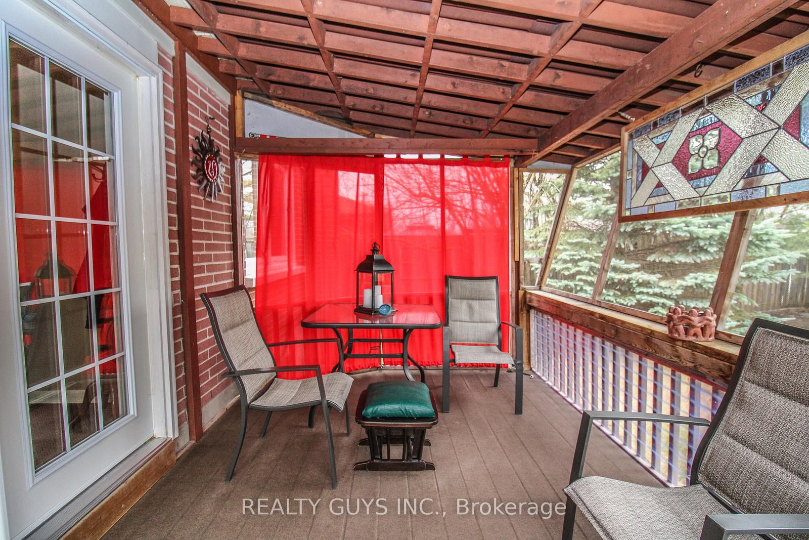 Detached House for sale at 734 Crawford Place, Peterborough, Ontario, K9J 3X3 - Otonabee Ward 1 - MLS: X12996340