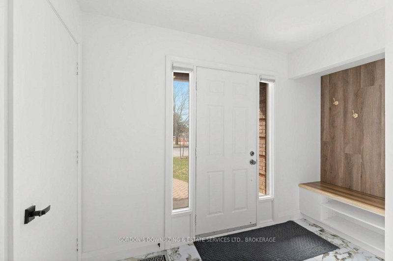 24 - 1098 King St W, Kingston, K7M 8J1 | Image 3