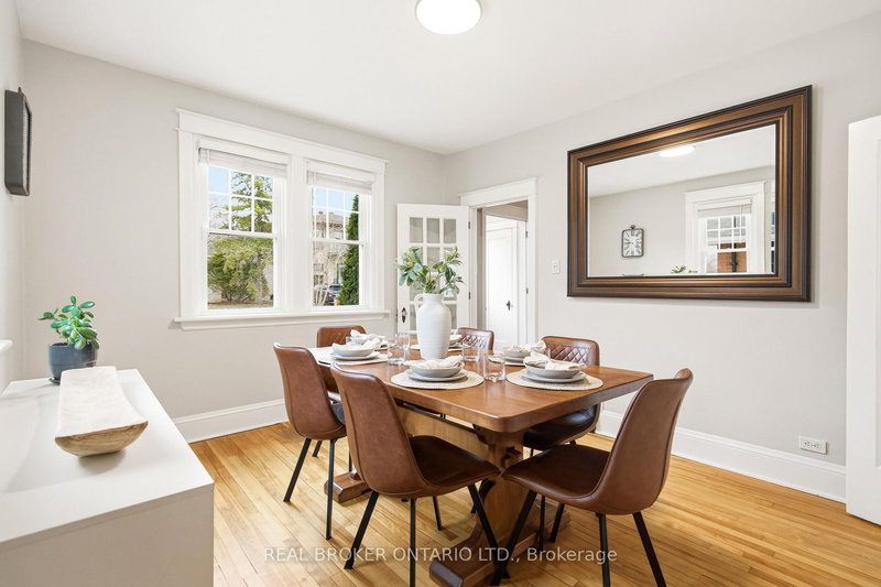 496 Hartleigh Ave, Ottawa, K2B 5J6 | Image 3