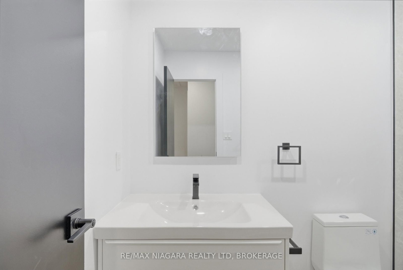 1361 STATION Street, Unit MAIN UNIT 1 - Photo 15