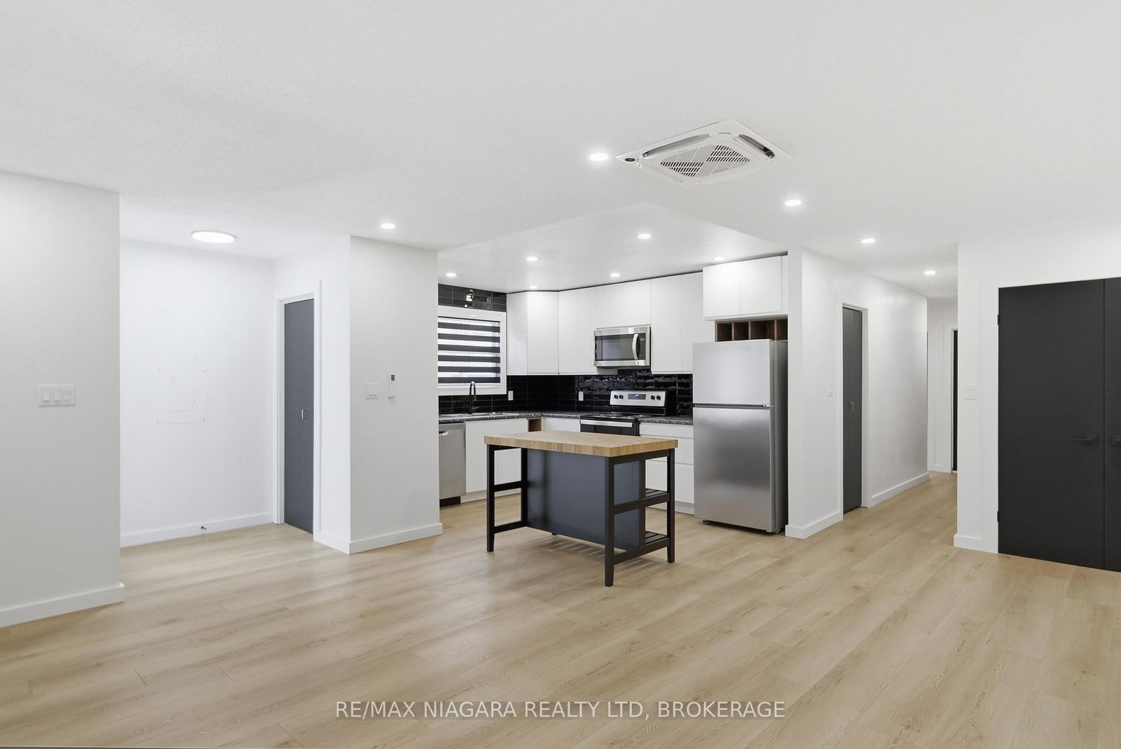 1361 STATION Street, Unit MAIN UNIT 1 - Photo 2