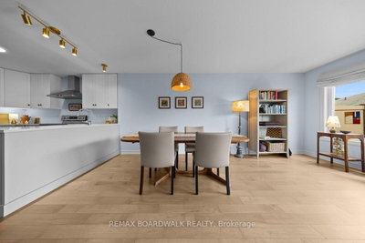 823 REAUME Street — more photos