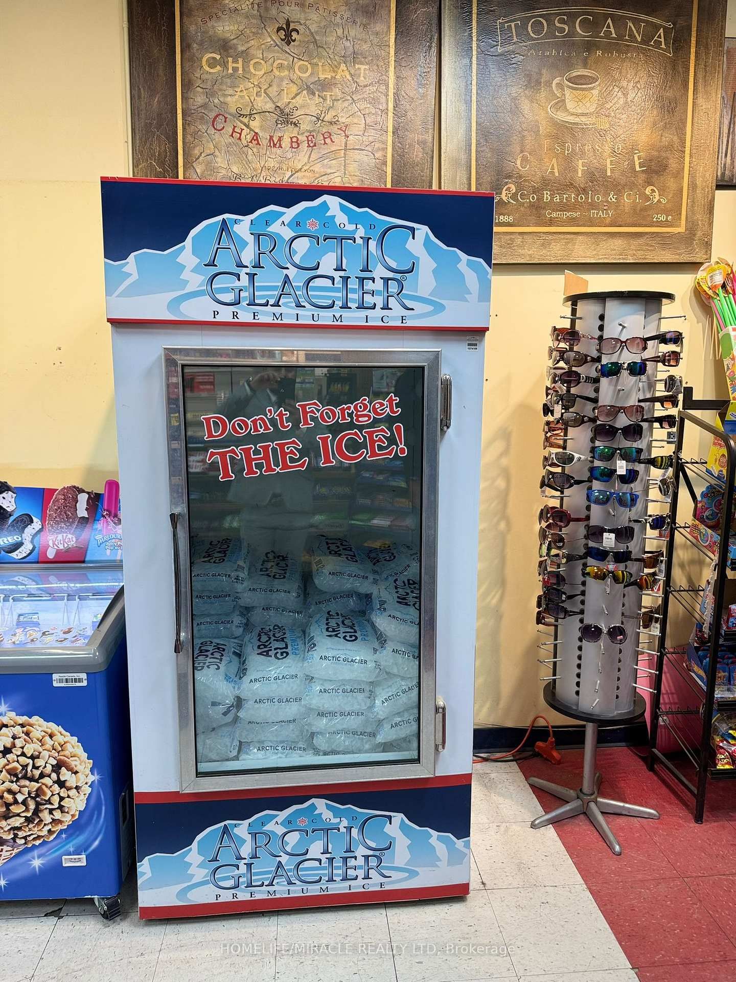 20 Woodlawn Road E, Unit 7 - Photo 15