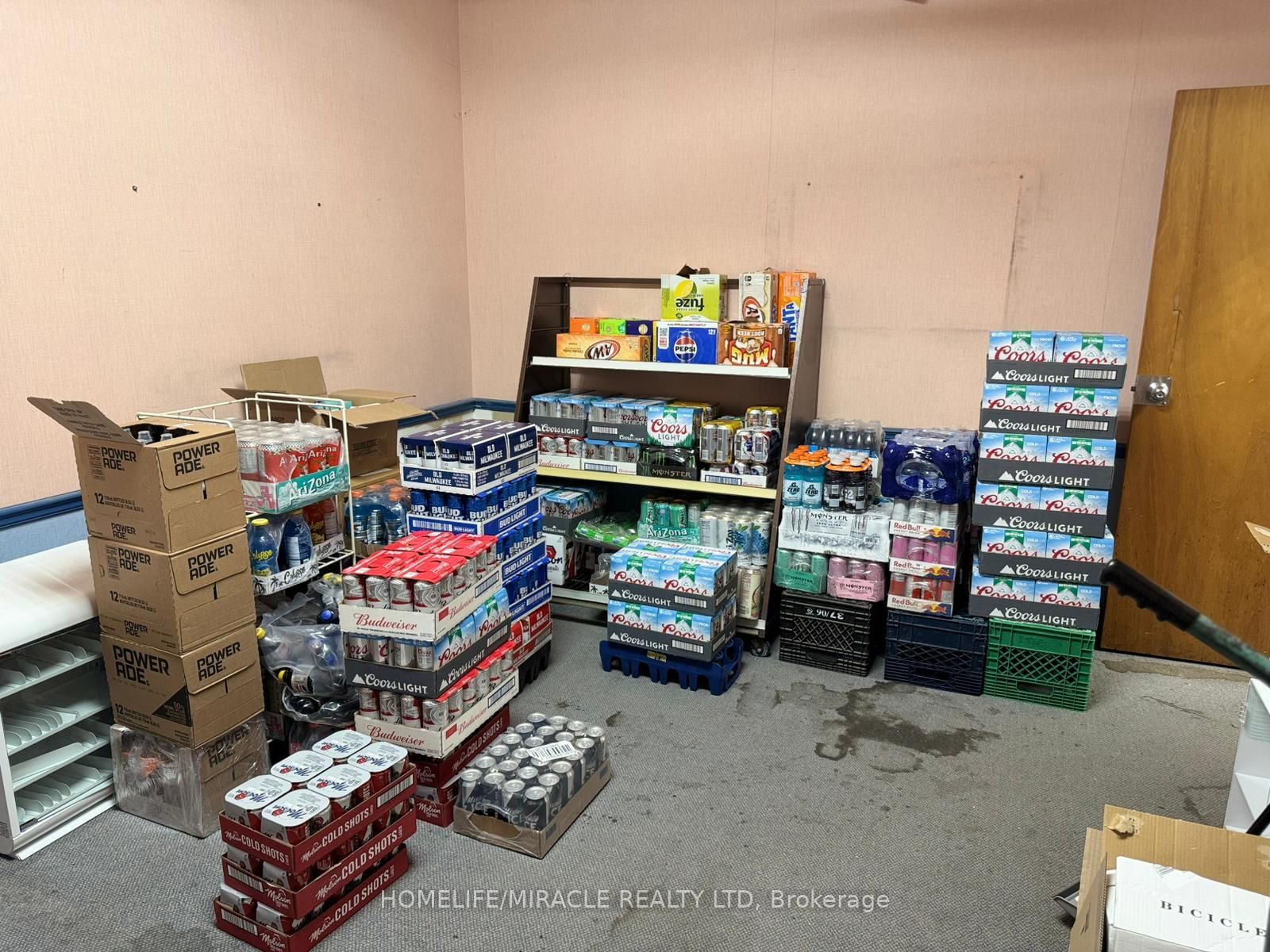 20 Woodlawn Road E, Unit 7 - Photo 20