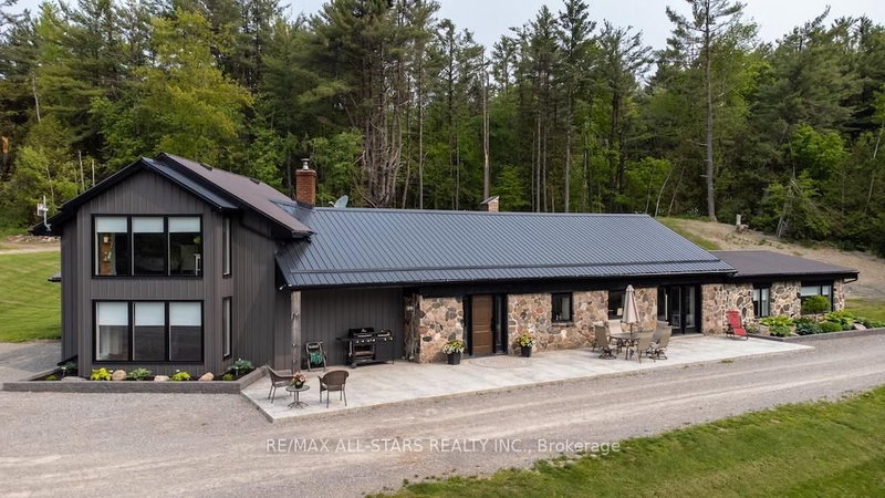 829 Peace Rd, Kawartha Lakes, Ontario