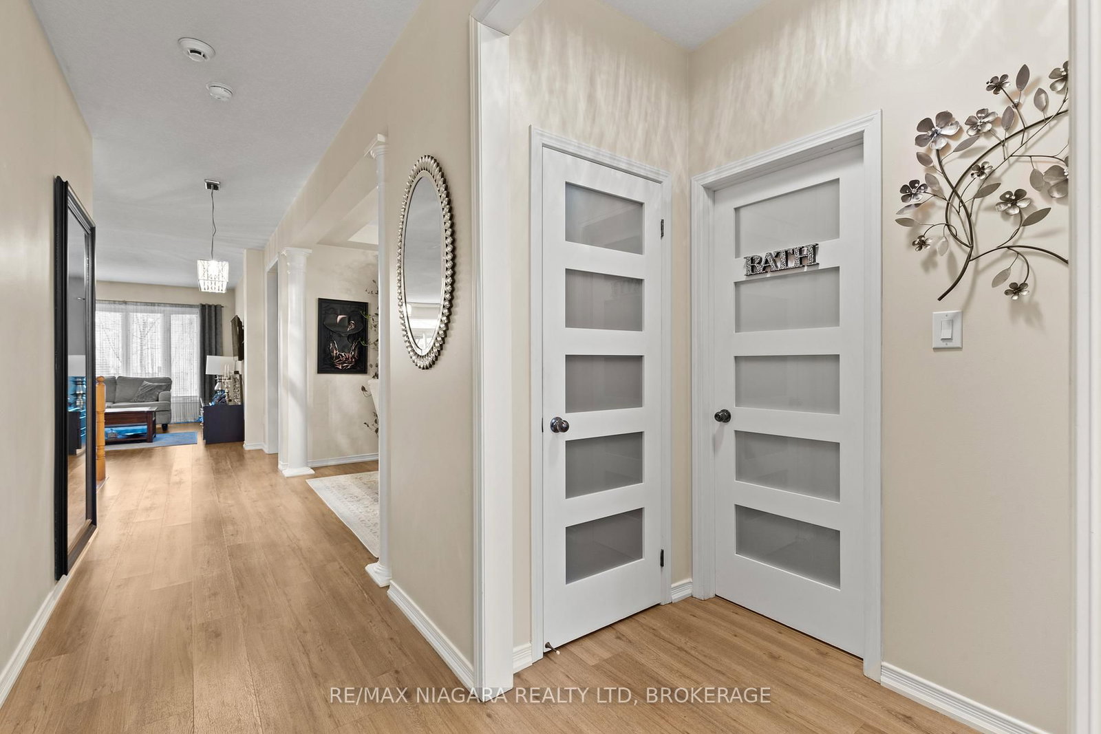 8424 Mulberry Drive • Niagara Falls, ON photo 5