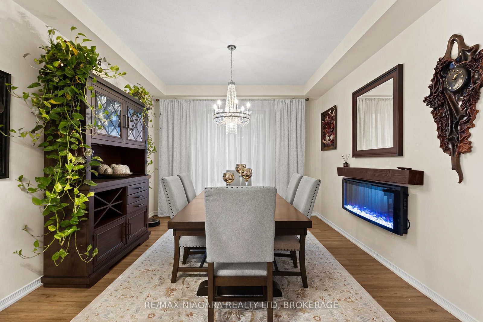 8424 Mulberry Drive • Niagara Falls, ON photo 7