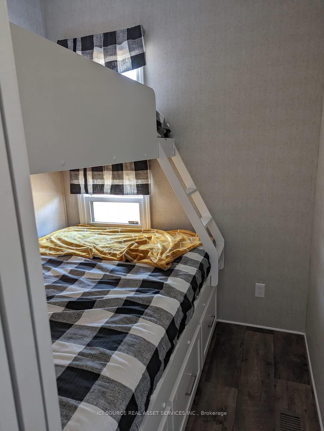 1047 Bonnie Lake Camp Road • #LKR036 • Bracebridge, ON photo 8