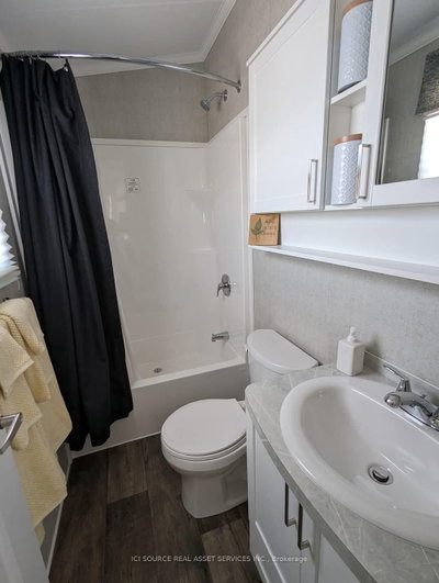 1047 Bonnie Lake Camp Road • #LKR036 • Bracebridge, ON photo 9