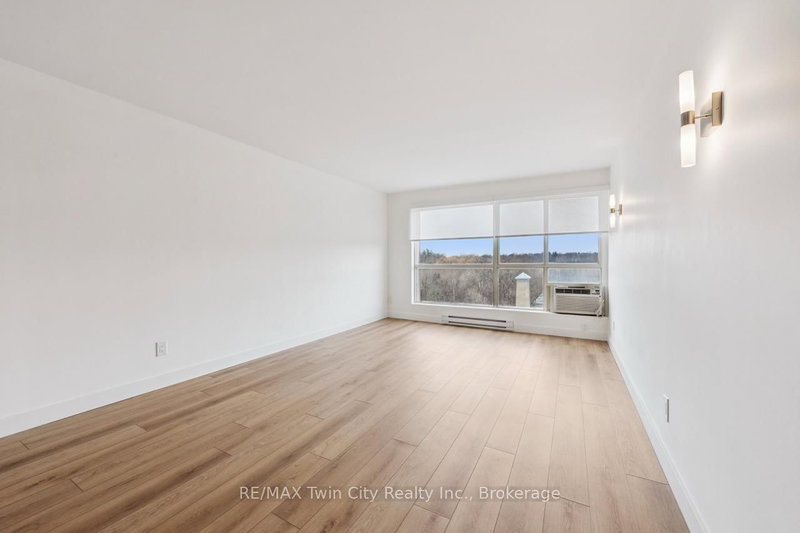 902 - 358 Waterloo Ave, Guelph, N1H 7Y3 | Image 3