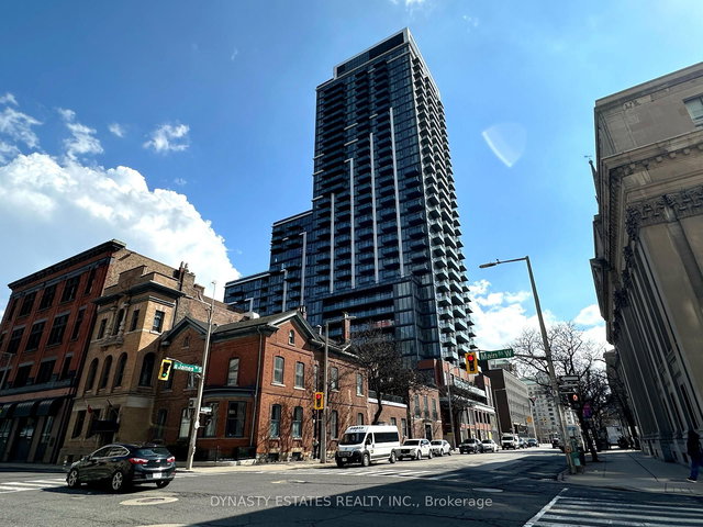 411 - 75 James Street S