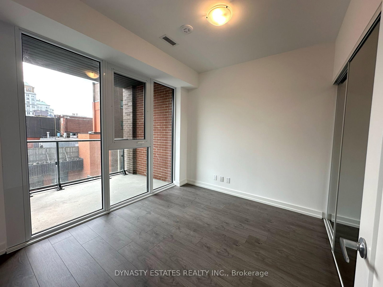 75 James Street S, Unit 411 - Photo 14