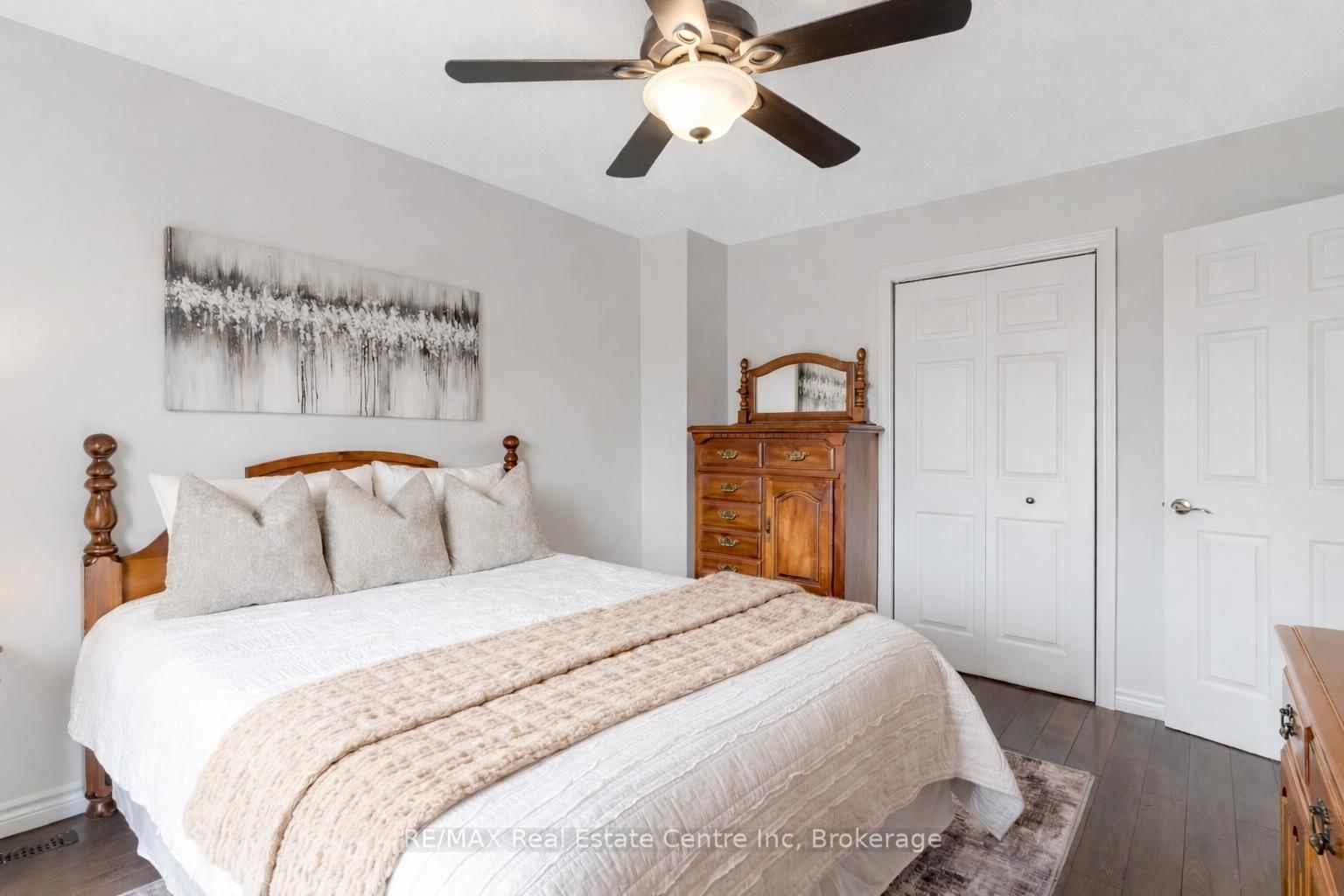 441 Victoria Road N - Photo 16