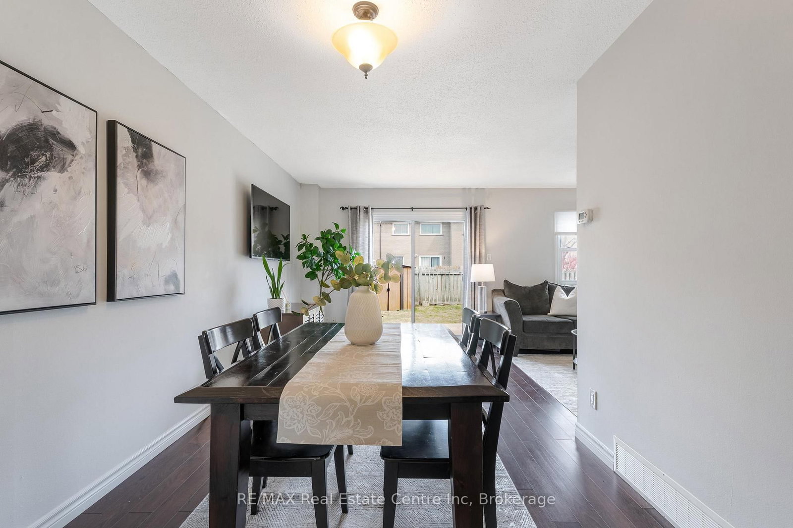 441 Victoria Road N - Photo 7