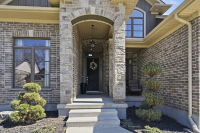 1042 Melsetter Way — photo 5
