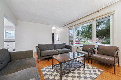 12 Delmar Boulevard — photo 4