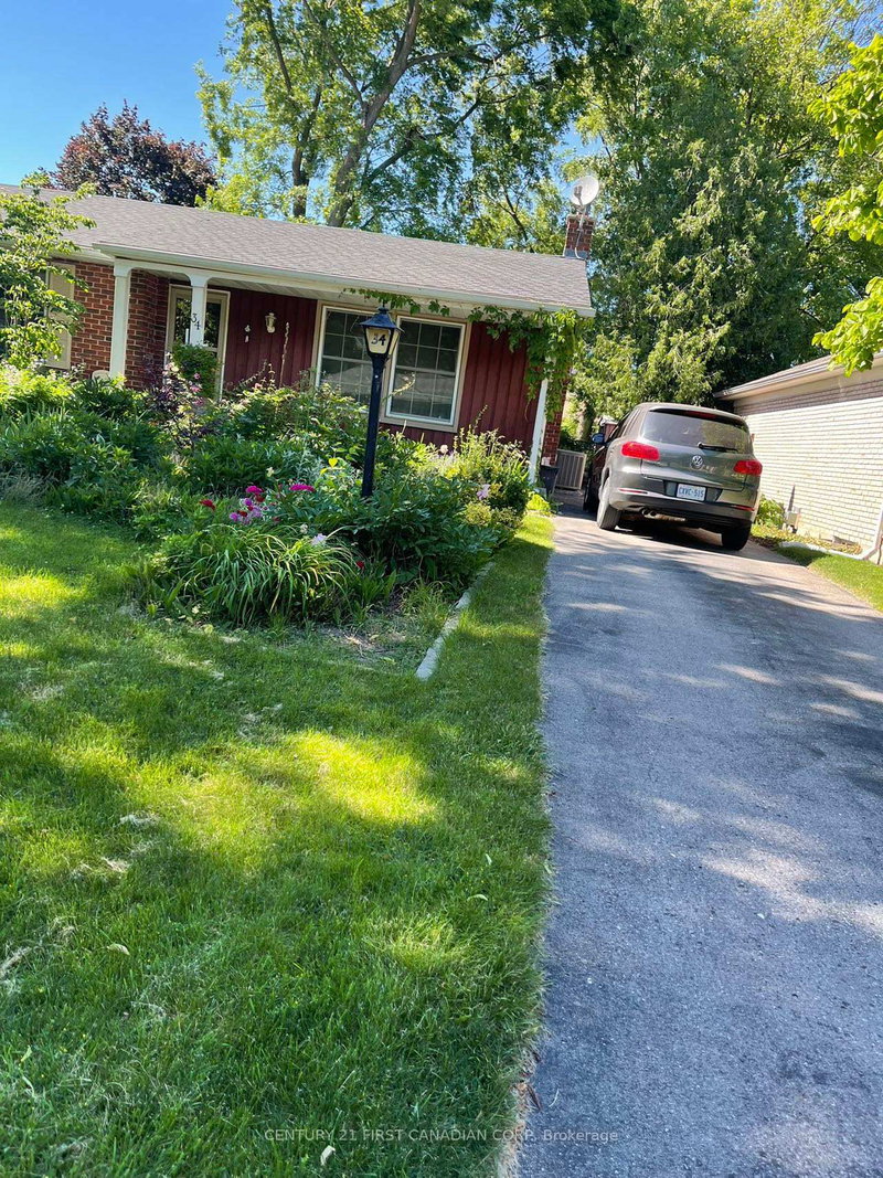 34 Benson Cres, London North, N5X 2B2 | Image 2