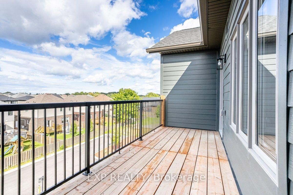 163 Port Robinson Road, Unit 303 - Photo 6