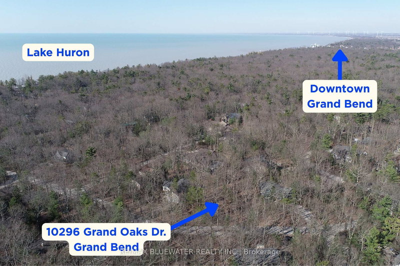 10296 Grand Oaks Dr, Lambton Shores, N0M 1T0 | Image 3