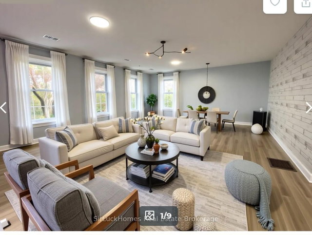 Upper - 1974 Portage Road E