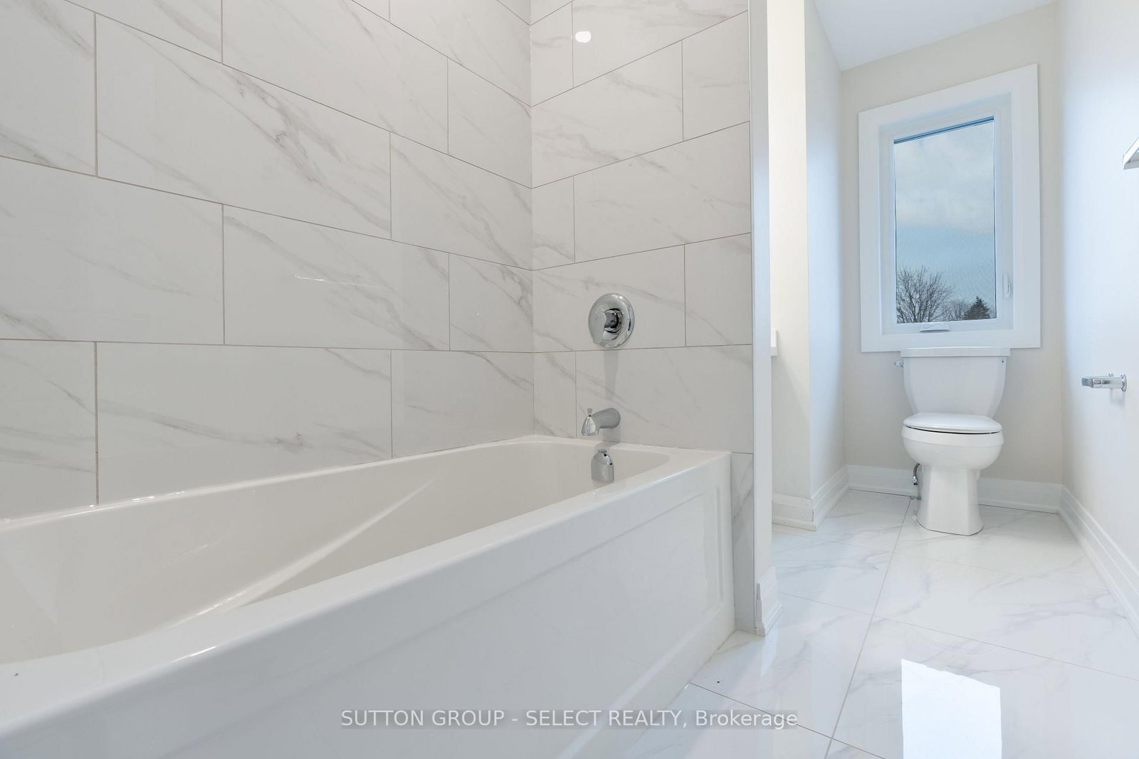 241 LEITCH Street • Dutton/Dunwich, ON photo 27