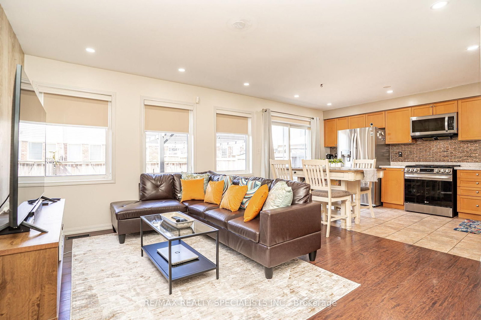 63 MICHIGAN Avenue - Photo 8