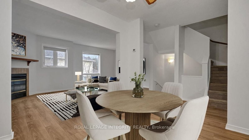 1563 Thurlow St, Orleans, K4A 2K6 | Image 3