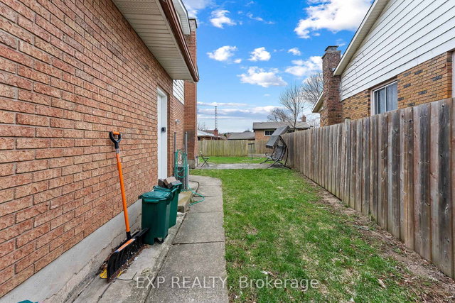 Unit 1 - 14 Baxter Crescent