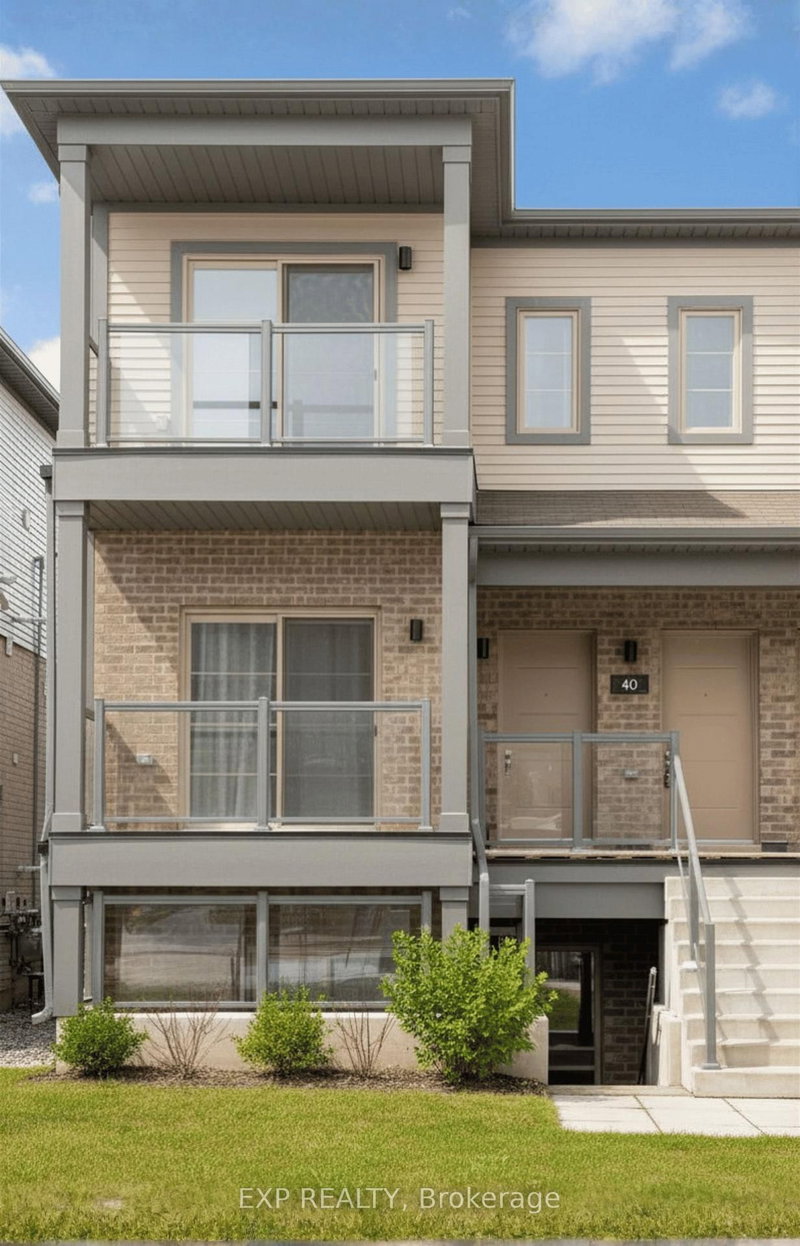 home for sale on 40-205 West oak Trail