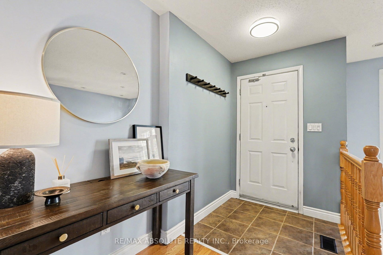 1512 Walkley Road, Unit 108 - Photo 3