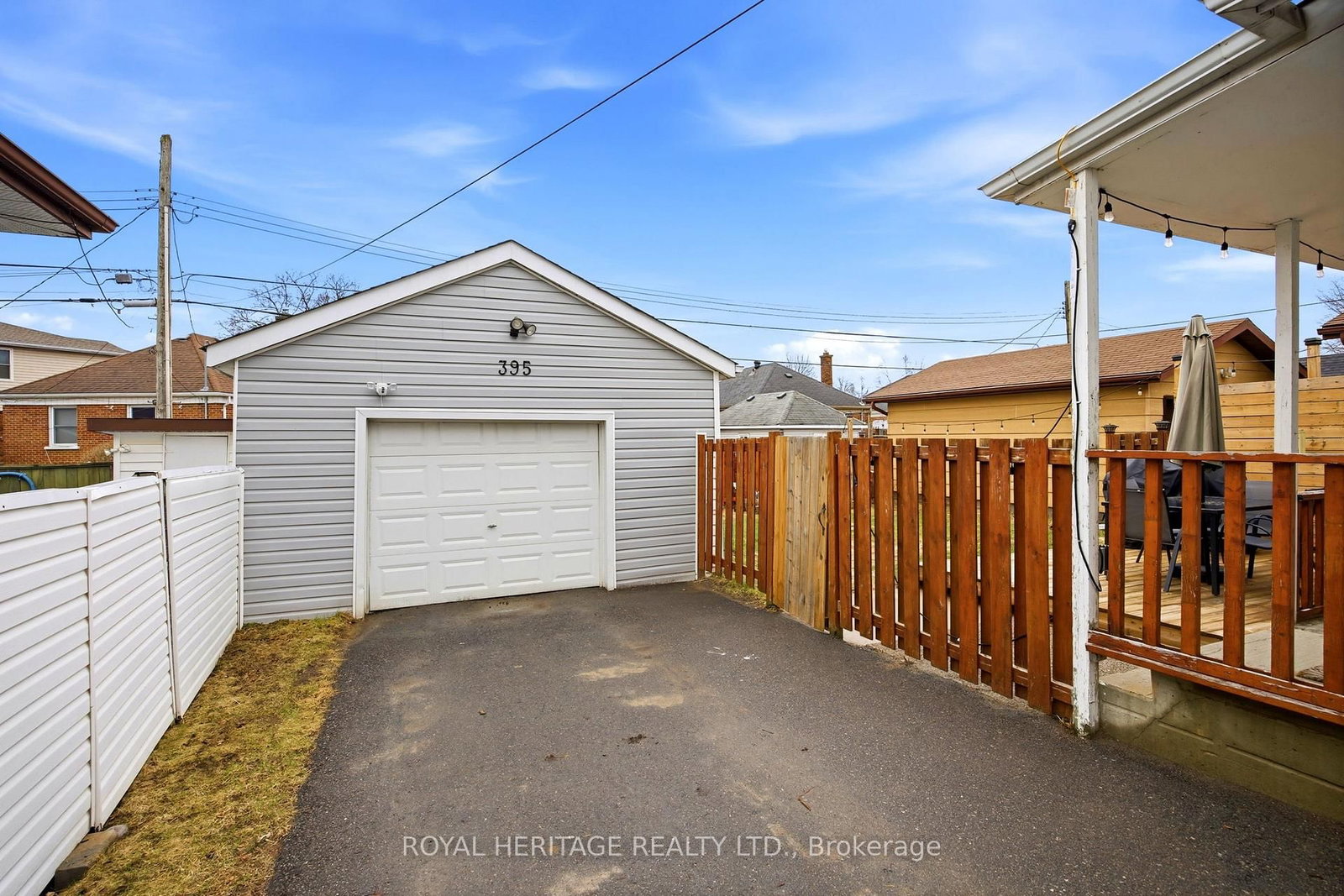 Detached House for sale at 395 Edison Avenue, Peterborough, Ontario, K9J 4G4 - Otonabee Ward 1 - MLS: X12997248