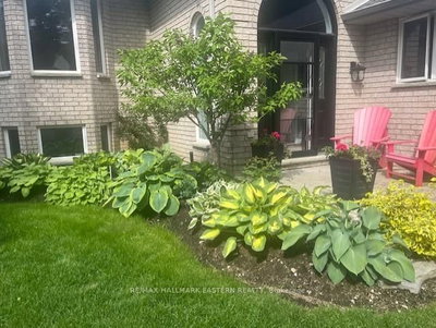 4 Huntingwood Crescent — photo 3
