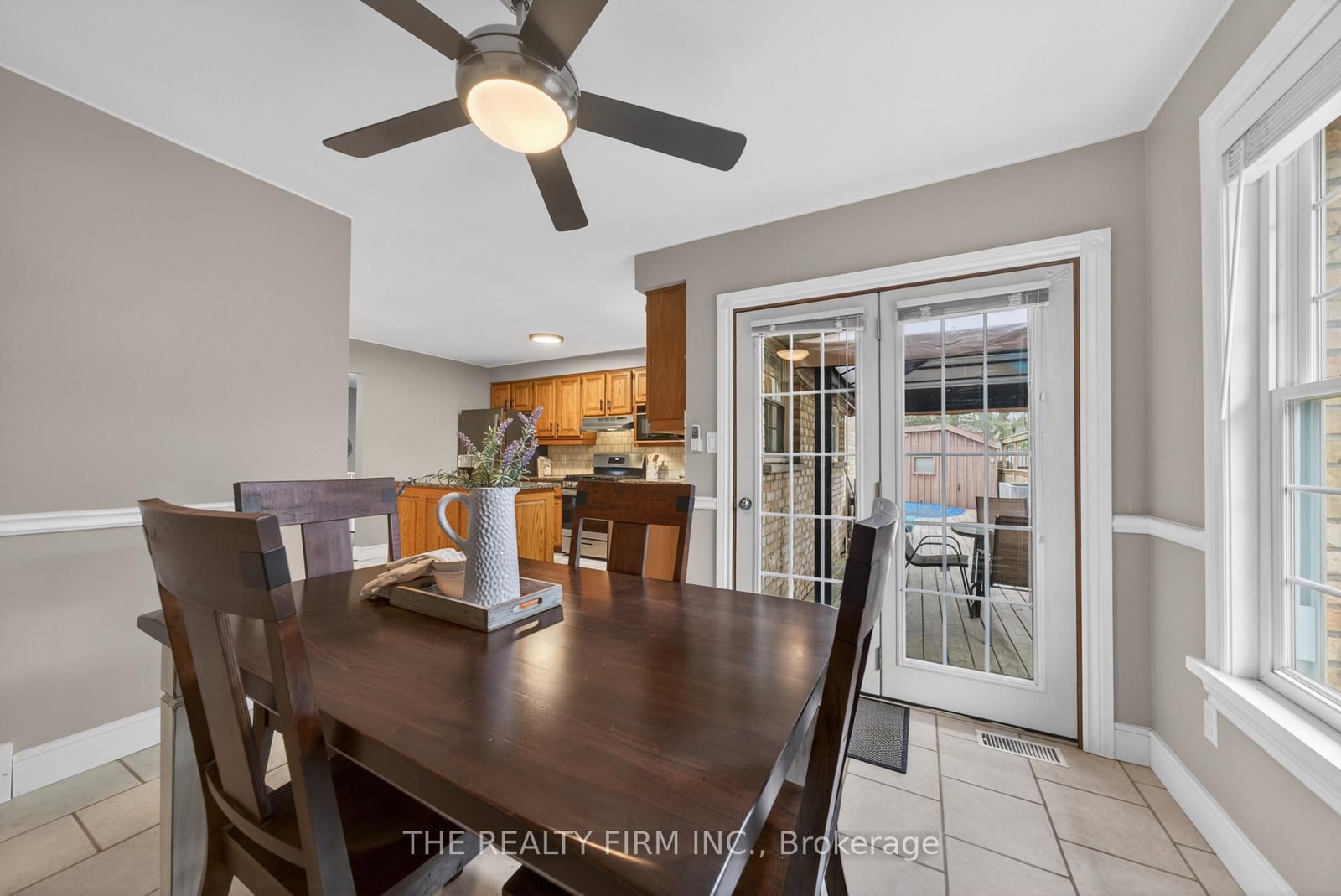 Detached House for sale at 25 La Mantia Avenue, Strathroy-Caradoc, Ontario, N7G 3Z5 - SW - MLS: X12997326