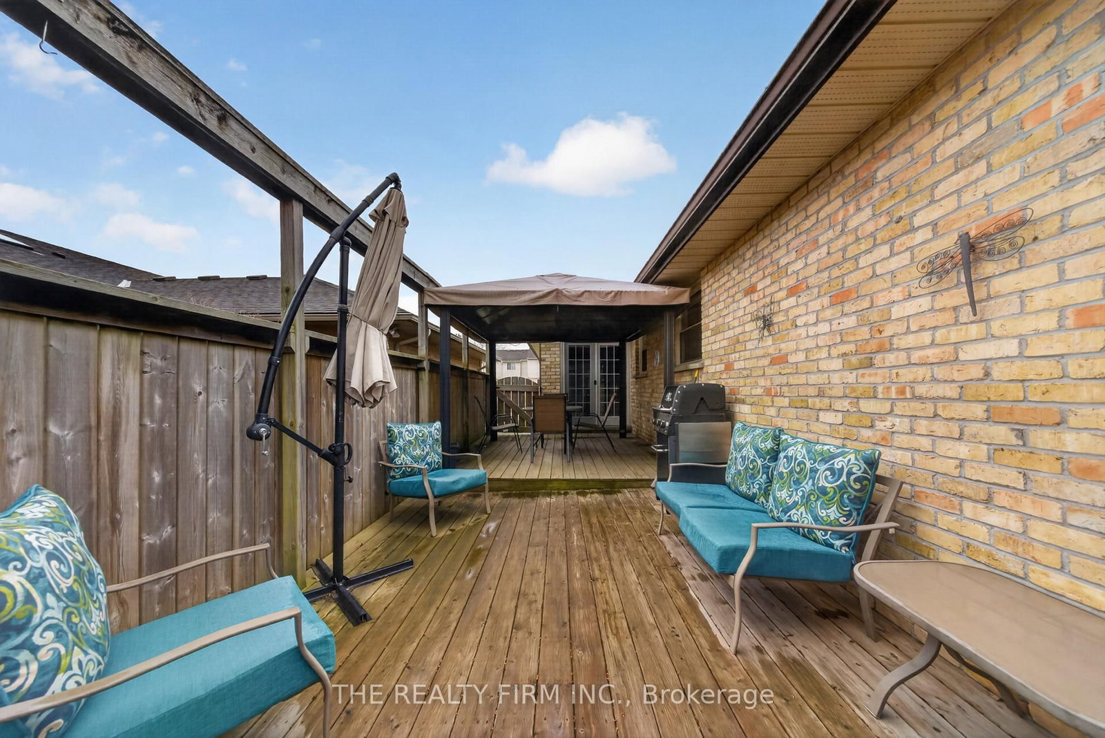 Detached House for sale at 25 La Mantia Avenue, Strathroy-Caradoc, Ontario, N7G 3Z5 - SW - MLS: X12997326