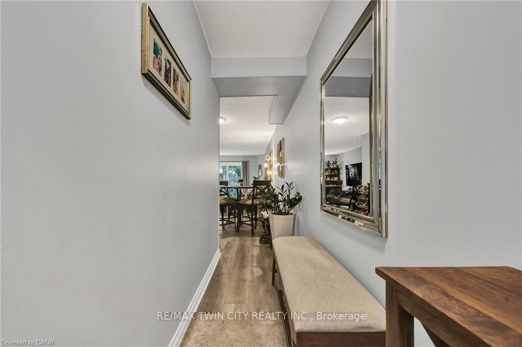 655 Albert Street, Unit C - Photo 7