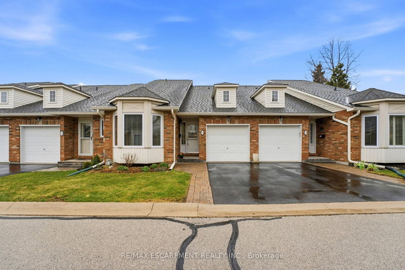 222 Fellowes Cres #29, Hamilton, Ontario