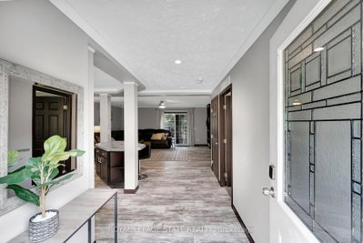 4881 Mapleview Crescent • Port Colborne, ON photo 5