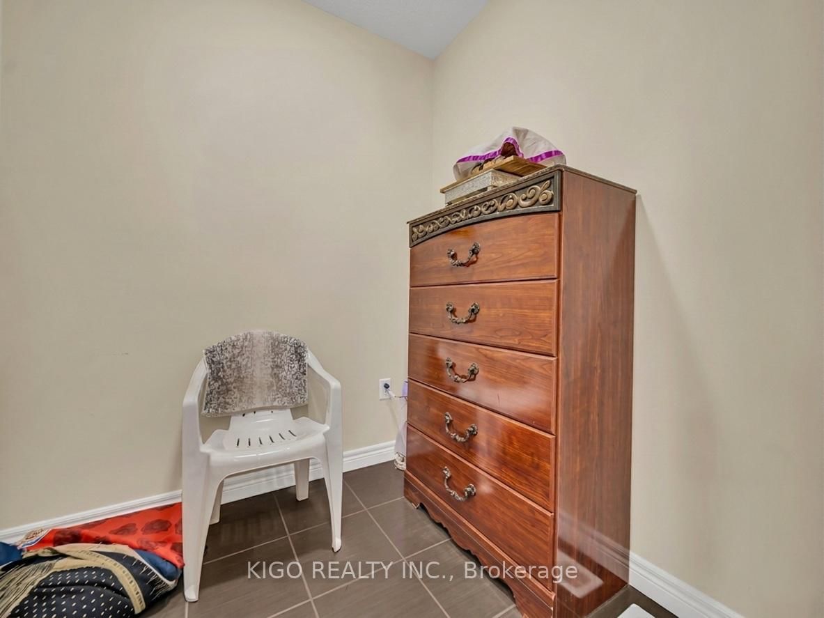 193 Mccann Street - Photo 31