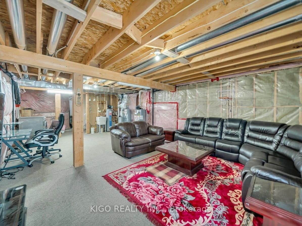 193 Mccann Street - Photo 33