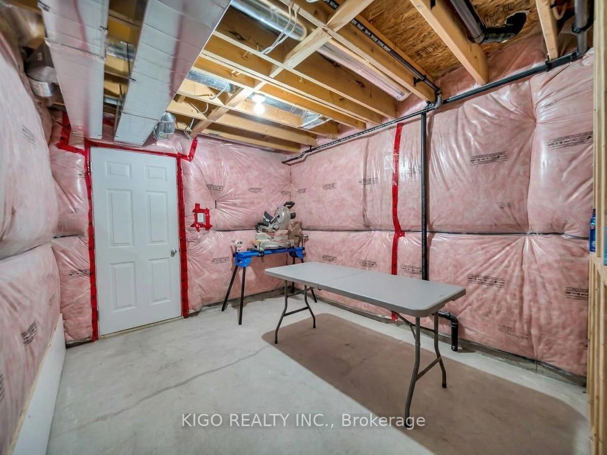 193 Mccann Street - Photo 34